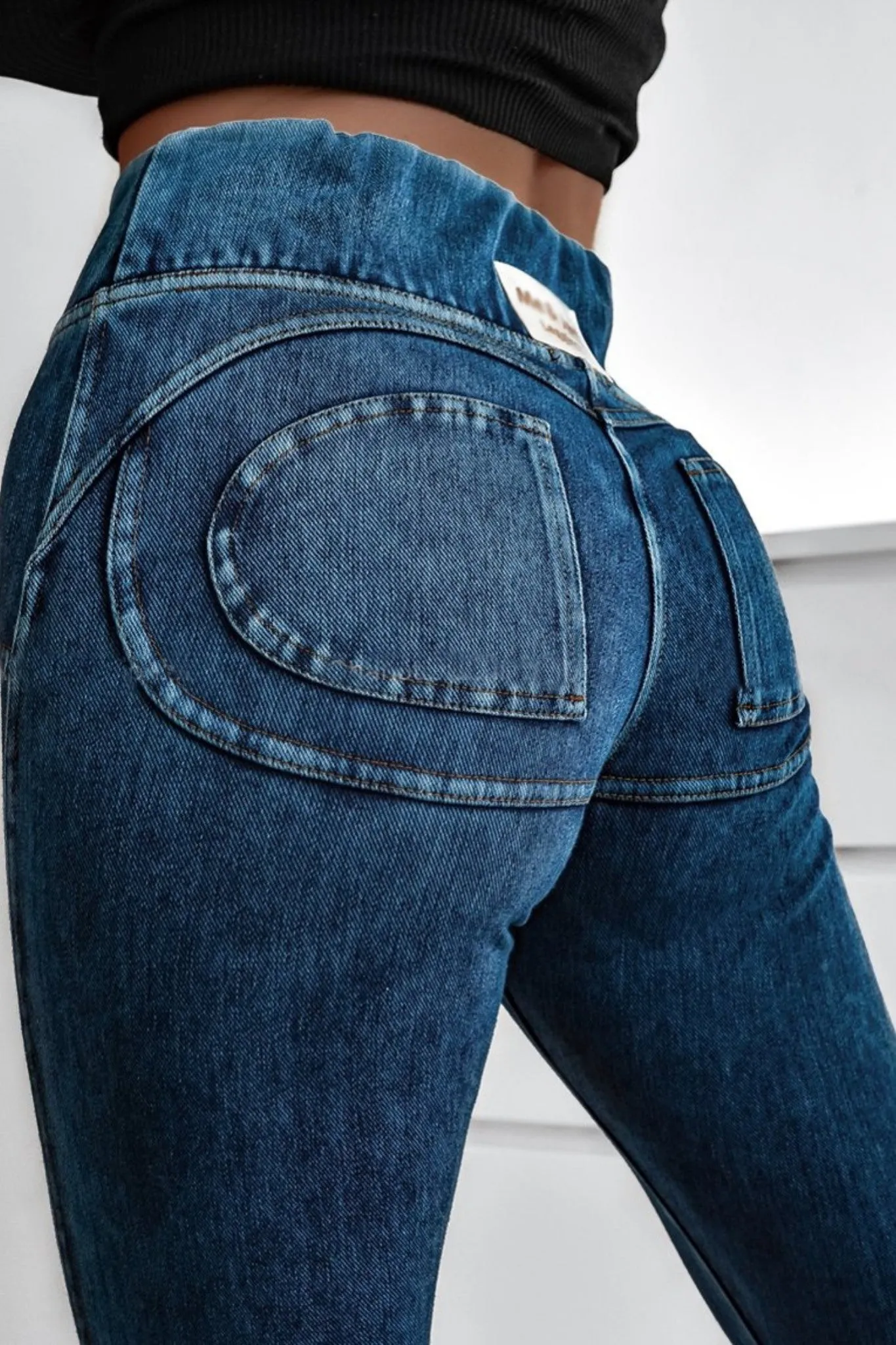 Leggings modellanti push up effetto jeans blu scuro con banda alta e lavorazioni  sul retro