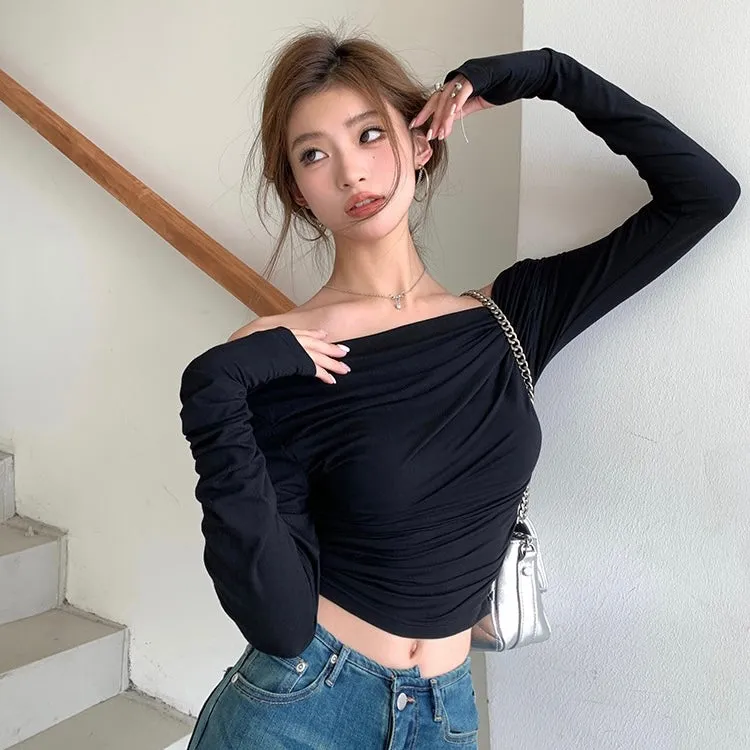 Off-Shoulder Runch Top