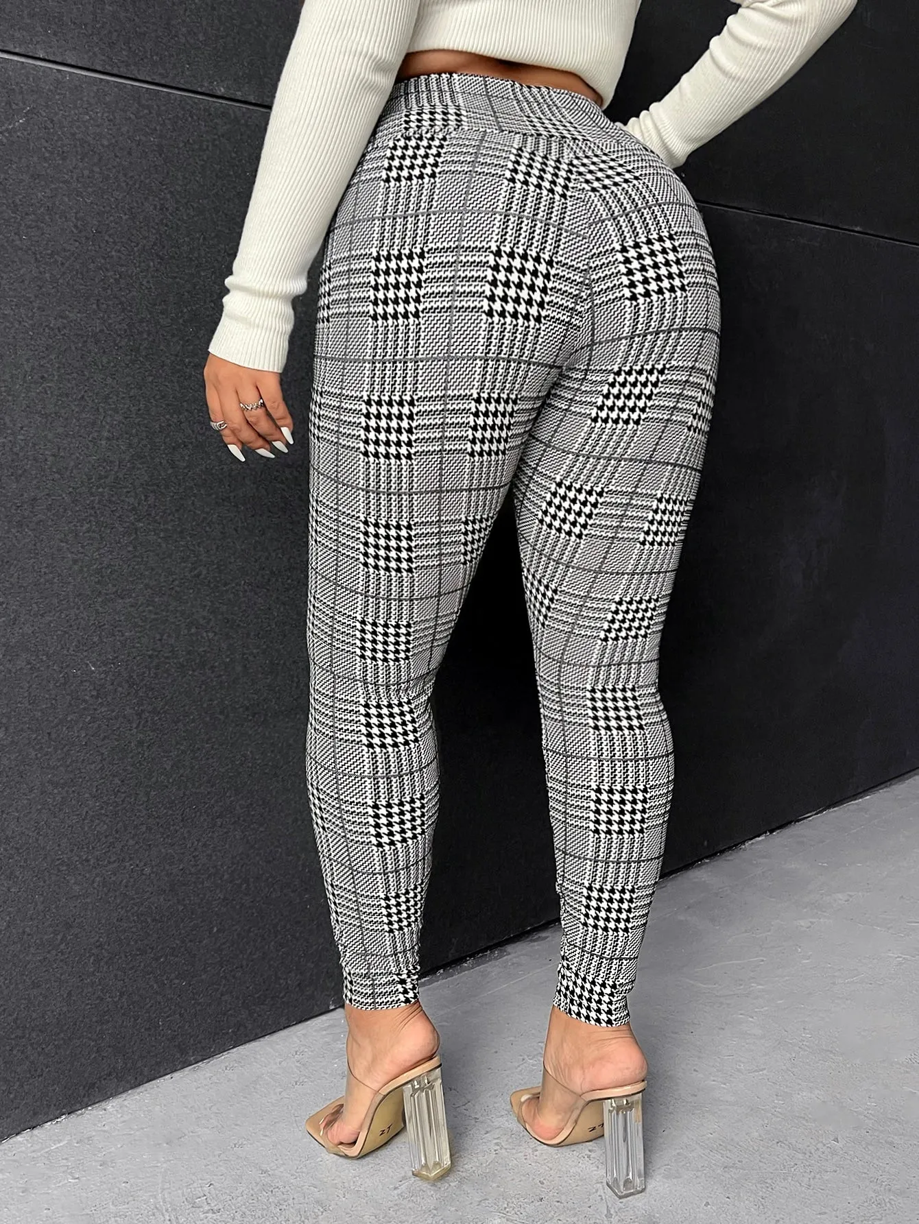 Plus Glen Plaid Leggings