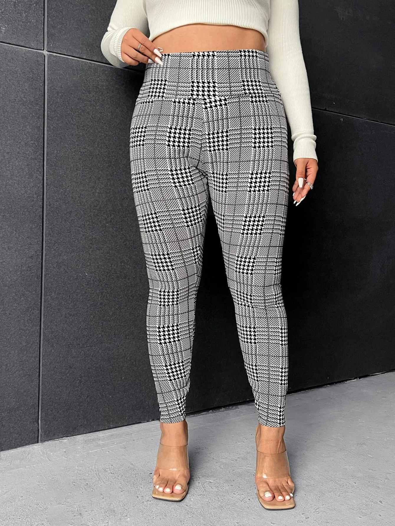 Plus Glen Plaid Leggings